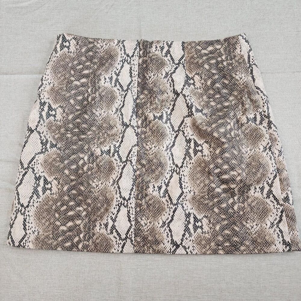 Snake Print Mini Skirt Size L